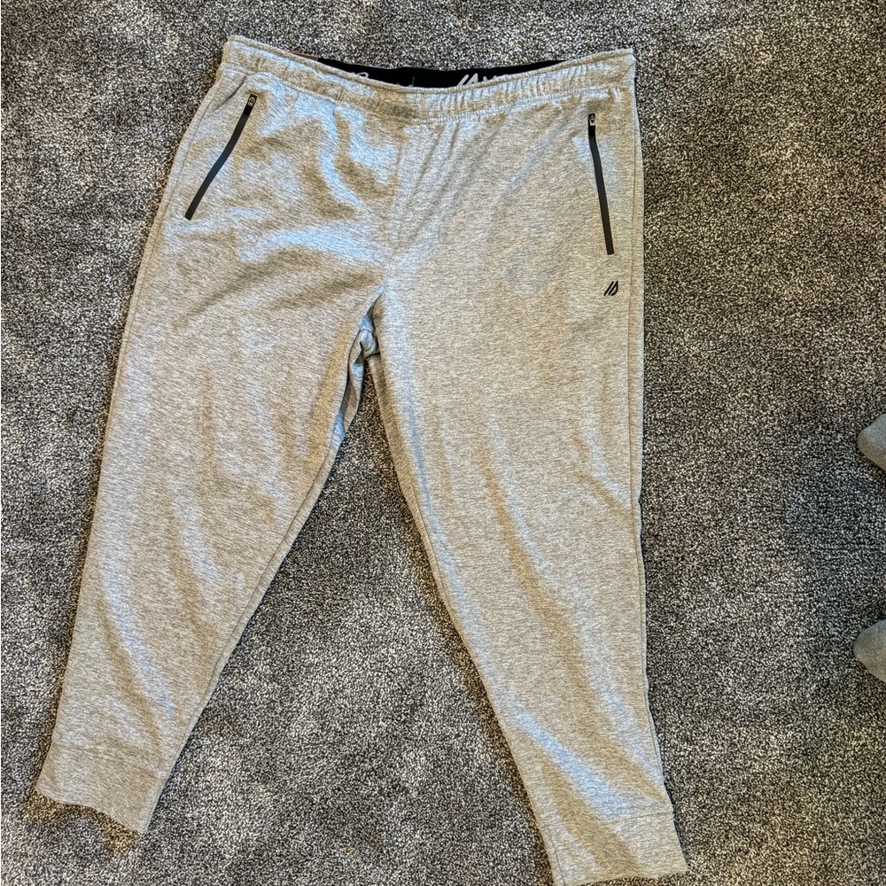 Men’s joggers